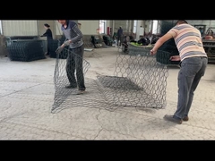 Galwanizowany zakład koszyków gabionowych w Chinach