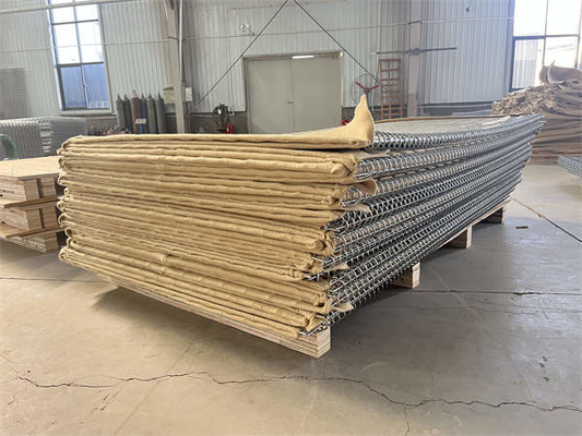 Wojskowe 4-6mm Zindywidualizowany rozmiar Galwanizowana bariera obronna Galfan Geotextile Tkanina dla przeciwpowodzi