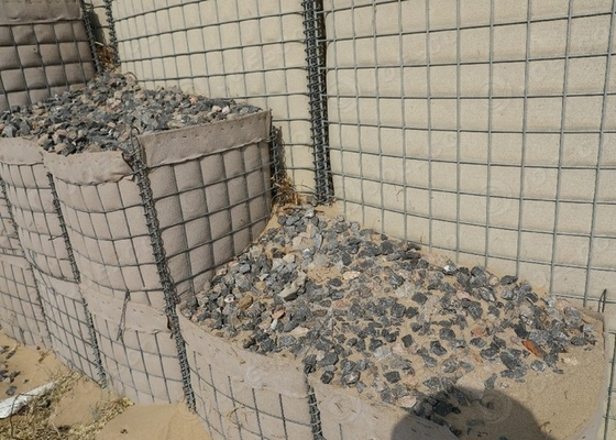 Długotrwałe użytkowanieŻycie odporne na promieniowanie UV Geotekstil wyłożony ciężkie worki obronne ściana piaskowa Hesco Military Barrier