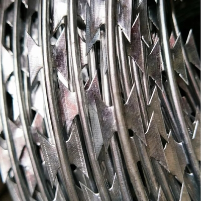 BTO-22 Concertina Wire Electric Galvanized Nigeria Brzytwa Drut Kolczasty Brzytwa Drut Cena za rolkę