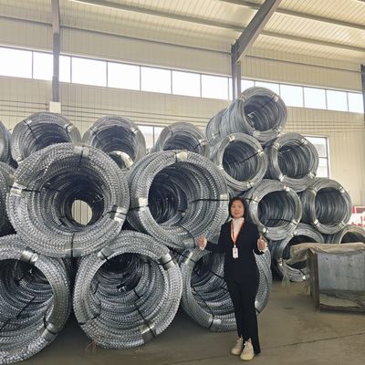 Wysokiej gęstości płaski rodzaj pojedynczy Concertina razor Wire razor do bezpiecznego ogrodzenia
