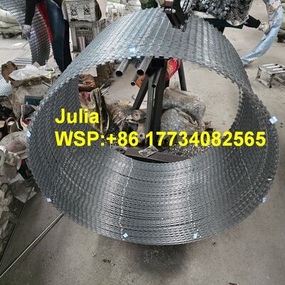 Trwała siatka ostrzowa BTO-16 o średnicy zewnętrznej 500 mm, drut kolczasty ostrzowy 102 pętle, antykorozyjne ogrodzenie osiedlowe