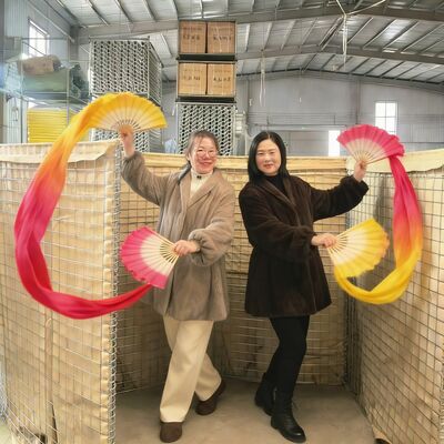 Nietkaną barierę obronną z geotekstyliów o rozmiarze dziury 3 na 3 cali, zapewniającą lepszą obronę przed powodziami i wojskową