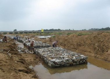 Ściana oporowa kosza Rock Rock, siatka sześciokątna ściany klatki